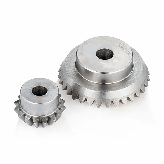 Коническая зубчатая пара, передат. число: 1:2, M=1, Z1=15, Z2=30 C26B300 ISKRA