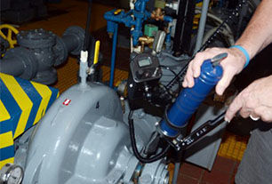 4 Рискованных фактора при выборе смазки для вашего оборудования