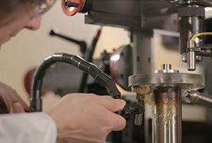 Первая в мире гибридная модель подшипников SKF