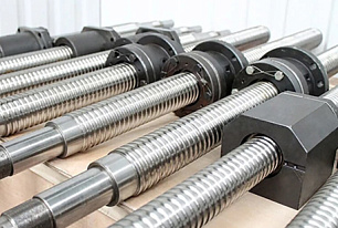 Для чего служат держатели винтов и опоры ШВП?